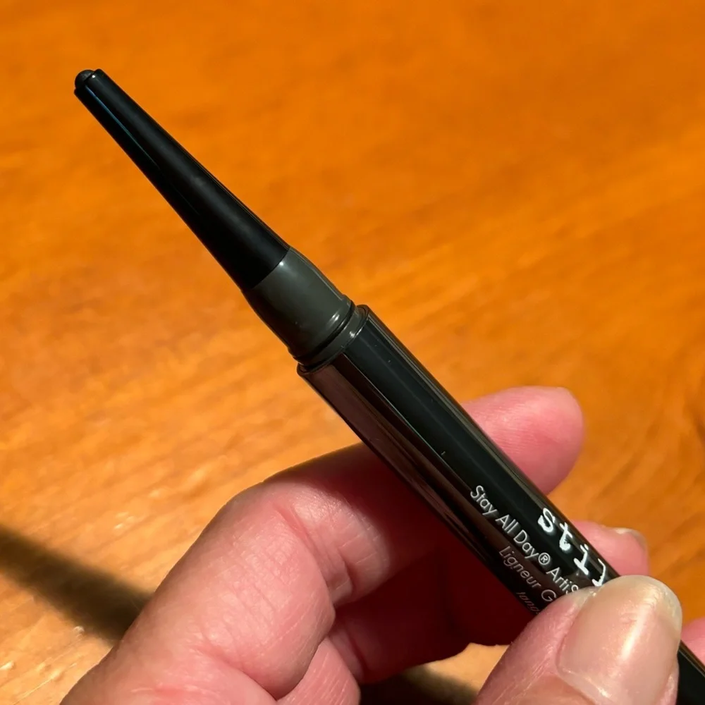 Stila Stay All Day ArtStix Graphic Liner Tango